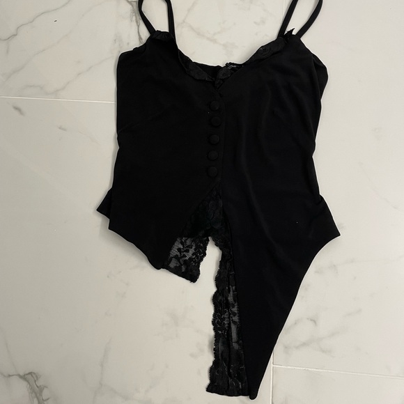 Romeo pour Juliette Paris Black Asymmetric Top - Picture 1 of 5